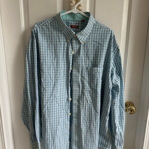 Izod Blue Casual Button Down Shirt with Classic Gingham Design